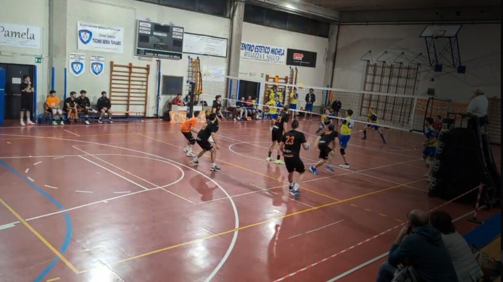 Valsesia Team Volley, è un punto amaro: battaglia a Crevacuore, ma il tie-break premia Salussola (2-3)